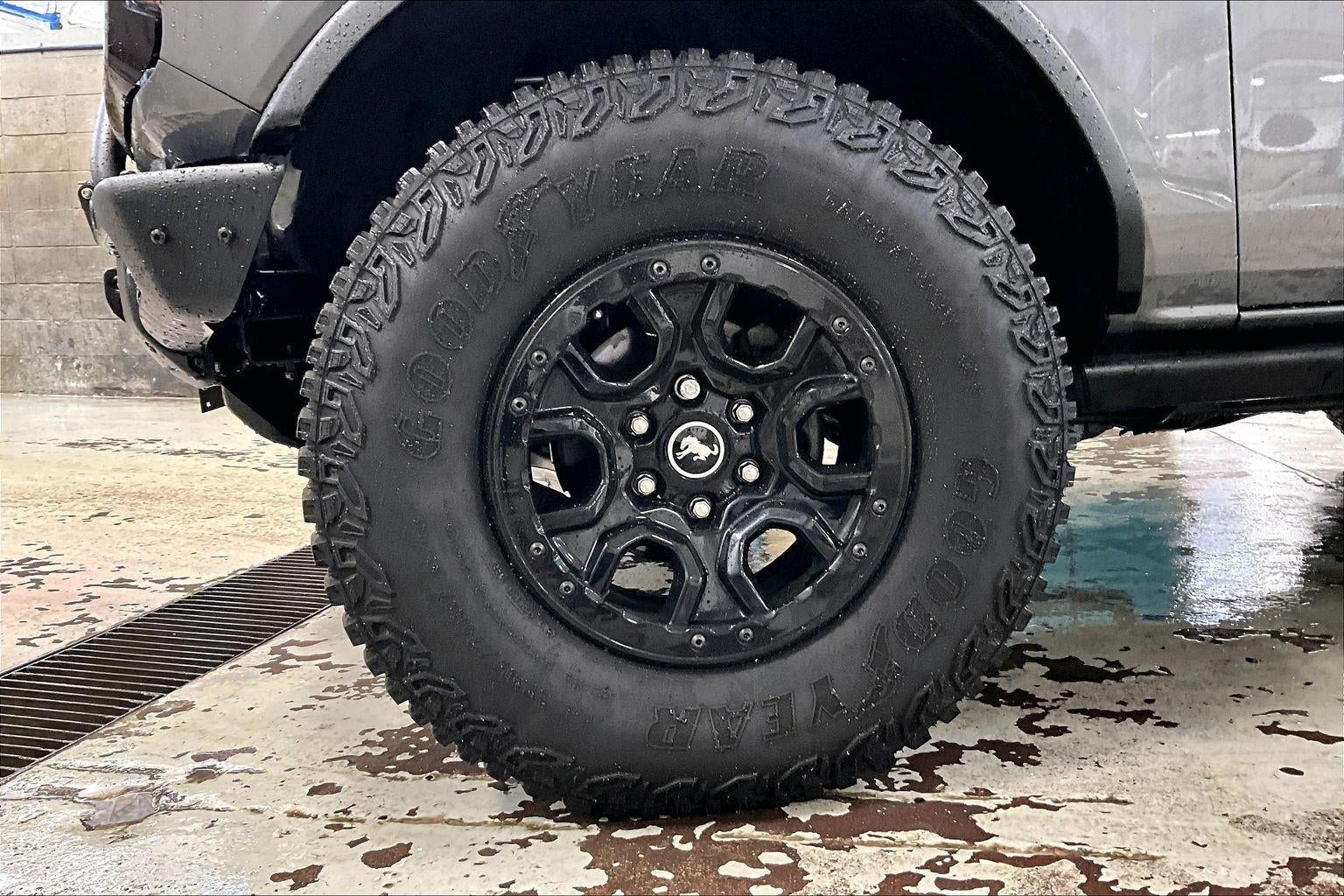 ford bronco 2-door 2023 1FMDE5CP1PLC00575 image
